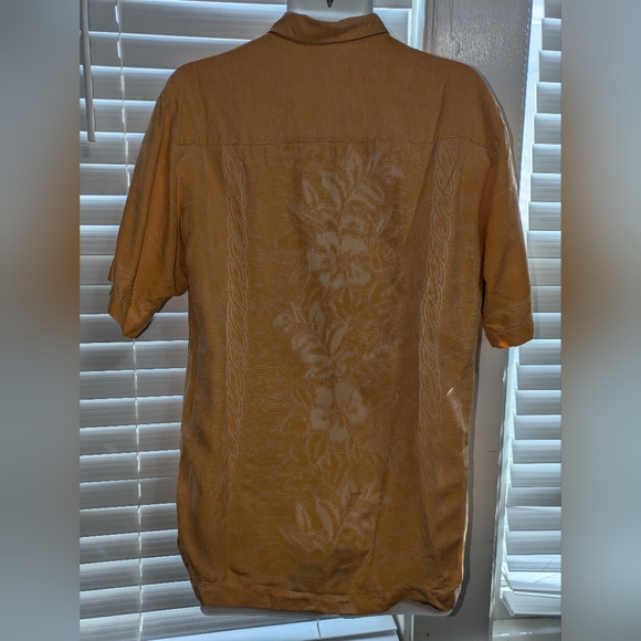 Tommy Bahama Orange Casual Silk Button Down Shirt. GUC Size small - Picture 2 of 16
